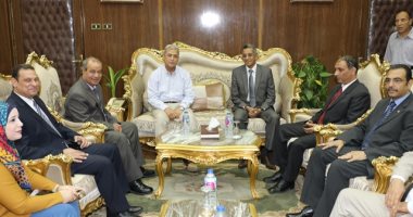 محافظ المنوفية يستقبل رئيس مركز المعلومات ودعم اتخاذ القرار بمجلس الوزراء