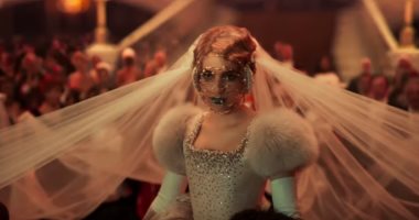 فيديو وصور.. "التريلر" الرسمى لفيلم الفانتازيا " Paradise Hills "