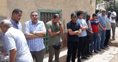 الفنان أحمد مالك يشارك فى تشييع جنازة رئيس لجنة حكام الاتحاد الأفريقى للطائرة