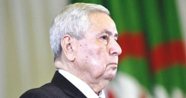 الجزائر تغلق باب الترشح لانتخابات الرئاسة.. إخوانى منشق أول المودعين لملفه.. رؤساء الوزراء السابقون يتنافسون بداعميهم.. والقانون يحدد 10 أيام لإعلان الأسماء رسميًا بعد الفحص