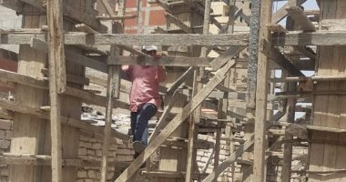 صور .. حملات فى أحياء الإسكندرية لمواجهة المبانى وأعمال الهدم المخالفة 