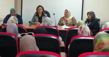صور ..التضامن الاجتماعى بالإسكندرية: تنظم ندوات توعيى بمرض سرطان الثدى