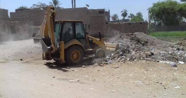 صور.. رفع 446 طن قمامة ومخلفات صلبة واستمرار رفع كفاءة الشبكة الكهربائية بسوهاج