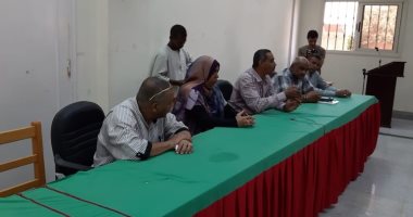 ورشة عمل لطلبة جامعة جنوب الوادى حول فوائد انشاء "المركز التكنولوجى"  