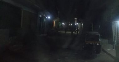 أعمدة الأنارة بكفر الشوبك شبين القناطر لا تضئ ليلا