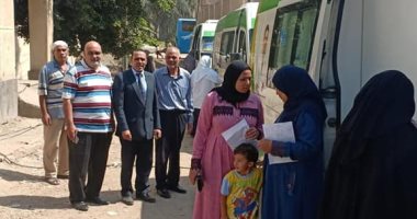 الكشف على 1360 مواطنًا بقافلة طبية بقرية كفر فرسيس فى بنها بالقليوبية