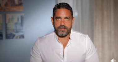 دياب مداعبا  كرارة: "أمير اشتغل دليفيرى وأنا التباع معاه".