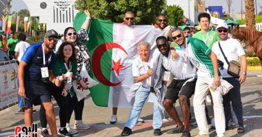 احتفالات عارمة فى شوارع الجزائر عقب الفوز بكأس الأمم الأفريقية