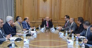 "العصار" يبحث مع "CBC" البرازيلية زيادة التعاون المشترك فى صناعة الذخائر