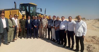 صور.. وفد البرلمان يتفقد مشروعات تنموية للمحاور الجديد وتطوير الطرق بمطروح 