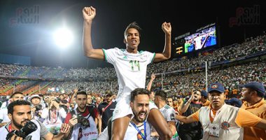 الجزائر تتوج بكأس أمم أفريقيا للمرة الثانية فى تاريخها على حساب السنغال