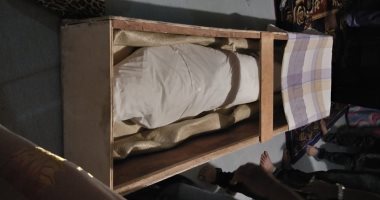 ما حكم حضور من لا حاجة إليه أثناء غسل الميت؟.. دار الإفتاء تجيب