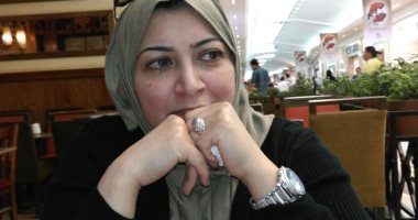 صور.. قصة نجاح صيدلانية رفضت الوظيفة الحكومية واحترفت صناعة المشغولات اليدوية