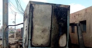 صور.. احتراق محول كهربائى بسبب زيادة الأحمال فى الدقهلية