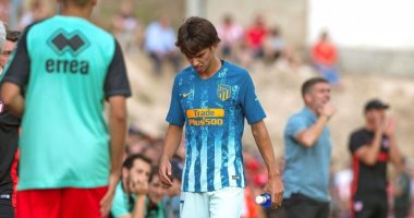 الإصابة تهاجم الصفقة الأغلى فى تاريخ أتلتيكو مدريد بأولى مبارياته.. فيديو  