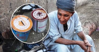 صور.. لا تقولى صينى ولا غيره.. "عم فتحى" يبدع فى صناعة الحصالات والأقماع من مشتقات الصفيح: أرخص من "الصينى" ويقبل على شرائها البسطاء والفقراء.. والحصالة بـ 5 جنيهات وصاج كحك العيد الأكثر رواجا