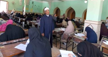 أوقاف الوادى الجديد تعقد امتحانات السنة التمهيدية لمحفظى القرآن بالخارجة