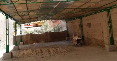 محافظ أسيوط يعلن إنشاء سوق مركزى بحى غرب لاستيعاب الباعة الجائلين