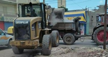 صور ..محافظ البحيرة يوجه بسرعة تنفيذ المشروعات الخدمية الجديدة بالمحافظة 