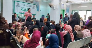 صور .. اقبال كبير من السيدات فى الصعيد على مباردة الكشف عن سرطان الثدى