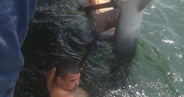 تطهير محطات المياه بالأقصر وتنظيف مرشح مياه نجع خميس بالطود