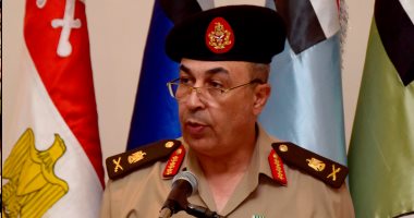 مدير الكلية الحربية: الرئيس أوصى بنقل الخبرات للطلاب بشأن التعامل مع الحالات الطارئة.. اللواء أشرف فارس: نصنع فى الكلية شخصا قياديا قادرا على التعامل مع كافة الظروف.. ولدينا معامل وفصول مجهزة بأحدث الامكانيات