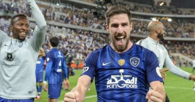 الهلال السعودى يعلن إعارة ديجينيك للنجم الأحمر الصربى
