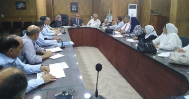 تعليم القليوبية تناقش الخطة الصيفية لتأهيل المدارس قبل بداية العام الدراسى 