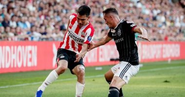 آيندهوفن يفوز بصعوبة على بازل فى الدور التمهيدى لدورى الأبطال