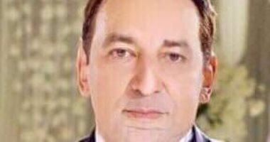 السفير أشرف منير يلتقى الدفعة الجديدة من المنضمين لنقابة المرشدين السياحيين
