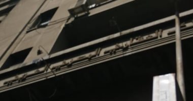 السيطرة على حريق مخلفات بعقار فى وسط البلد دون إصابات