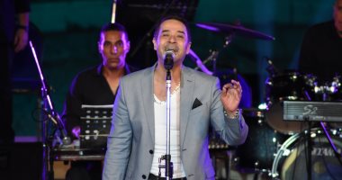 مدحت صالح يتعاون مع الشاعر محمد عاطف فى أغنية بعنوان "بالمختصر المفيد"