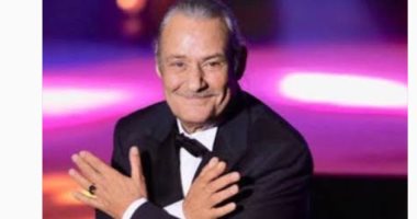 من المحيط للخليج نجوم الوطن العربى يرثون فاروق الفيشاوى.. نادية الجندى تسترجع ذكرياتها مع صديق عمرها.. شريهان:مبدع عظيم.. الجسمى ووليد توفيق ونانسى عجرم وهند صبرى فى مقدمة المعزين.. والحفيدة تنعى جدها: متت بطلا