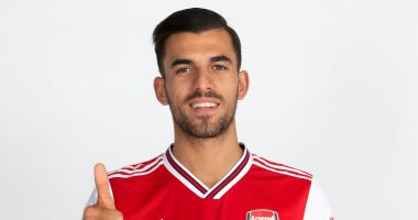 دانى سيبايوس أفضل لاعب فى مباراة آرسنال ضد بيرنلى فى الدوري الإنجليزي 