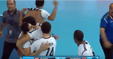 منتخب ناشئى اليد يتقدم على كندا  24 /12 فى الشوط الأول بالمونديال