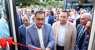 رئيس الوزراء يُدشن تشغيل 15 أتوبيساً كهربائياً بالإسكندرية  