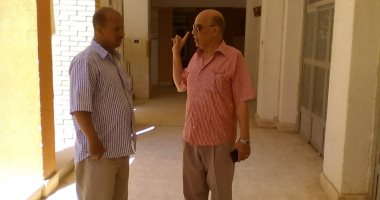وكيل تعليم الأقصر: تجهيز مدرسة الشهيد سيد زكريا الثانوية بالبياضية للعام الجديد