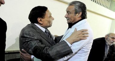 الزعيم عادل إمام ينعى فاروق الفيشاوي على فيس بوك