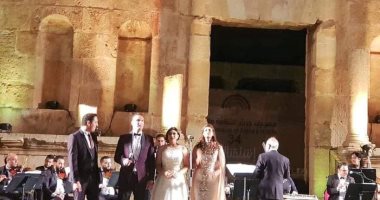 صور عروض فرقة أوبرا الإسكندرية فى مهرجان جرش الشعرى بالإردن