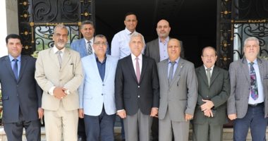 محافظ المنوفية يستقبل وفد الاتحاد العربي لحماية الحياة البرية والبحرية