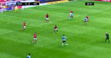 مدرب أستون فيلا يعيد اكتشاف تريزيجيه بمركز جديد فى أول ظهور.. فيديو