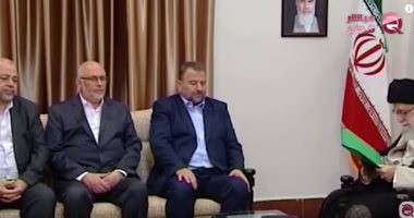 حماس تبيع العرب من أجل عيون تنظيم الحمدين.. فضلت الارتماء فى أحضان أمير الإرهاب "تميم" من أجل حفنة من الدولارات.. حللت العلاقات مع تل أبيب وحرمته على باقى الدول.. وخرجت من عباءة إيران لتجد فى الدوحة خندقًا لها