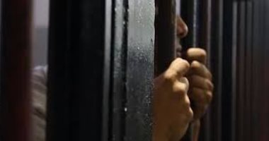حبس فنى تبريد لاتهامه بسرقة مكتب تأمينات اجتماعية بالوايلى