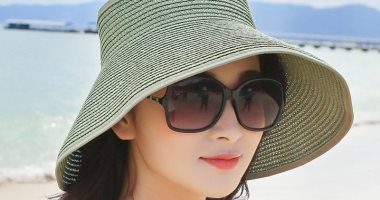 مفيش غنى عنه عالبحر.. موديلات قبعات الشمس حماية وأناقة طول الصيف