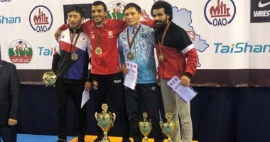 فيديو و صور.. تتويج أبطال المصارعة بميداليات بيلاروسيا 