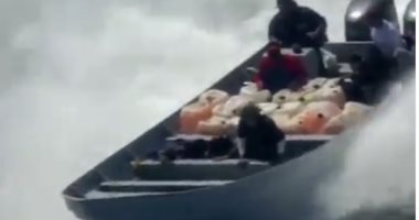 بعد ضبط 13 طن كوكايين.. مطاردة مثيرة بين المهربين وخفر السواحل الأمريكى
