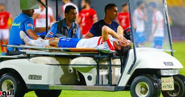 طبيب الزمالك يطمئن على حالة محمود علاء بعد إصابة القمة