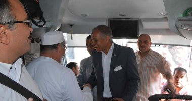 صور.. الفوج الأول لحجاج الجمعيات الأهلية بالمنيا يغادر إلى الأراضى المقدسة