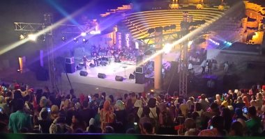 تامر عاشور يتألق فى حفل المهرجان الصيفى للأوبرا بالأسكندرية 