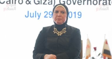 الدولة تنهض بقطاع المشروعات الصغيرة والمتوسطة.. تضخ 200 مليار جنيه بفائدة 5% يستفيد منها 62 ألف مشروع.. الجهاز يوجه 16.7 مليار جنيه منذ 2014 حتى نهاية يناير 2018.. وتمويل 10.13 مليار جنيه لـ409 آلاف مشروع